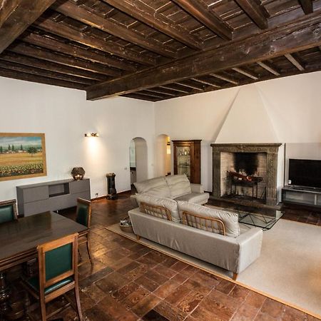 Historical Apartment In The Center Of Gravedona - Larihome A02 외부 사진